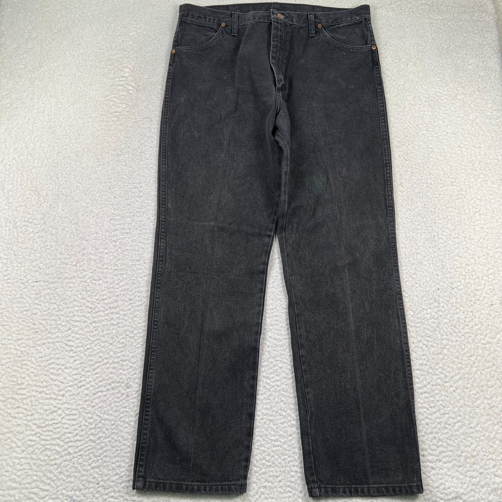 Wrangler Jeans Mens 38x32 (36x32) 13MWZ Cowboy Boot Cut Original Fit Black Denim